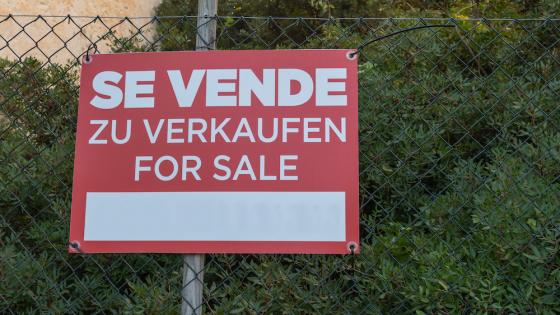 For sale sign in several languages