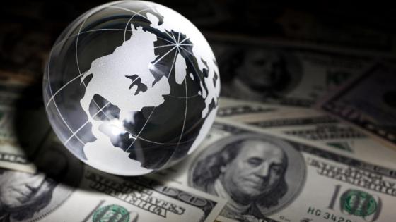 Globe on dollars