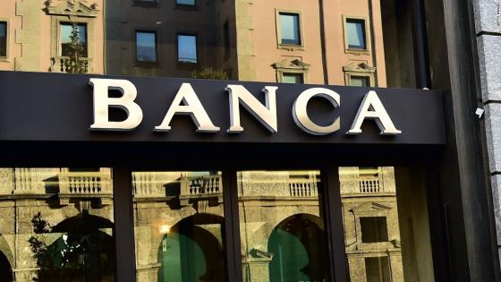 161201170249-italy-bank-thumb-for-video-1024x576.jpg